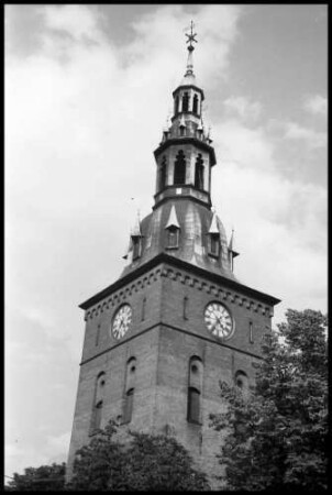 Oslo: Oslo Domkirche, Turm