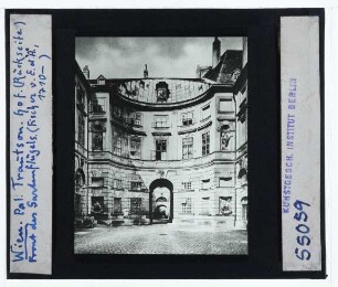 Wien, Palais Trautson : Außenansicht, Hof