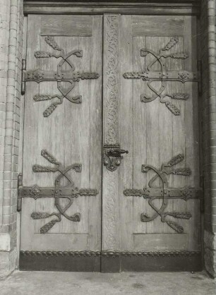 Tür des Hauptportals