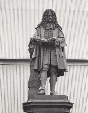 Denkmal für Gottfried Wilhelm Leibniz (1646-1716)§Universitätsstraße
