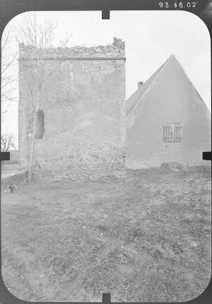 Ganzig-Kleinragewitz (Liebschützberg-Kleinragewitz). Turm der ehem. Dorfkirche