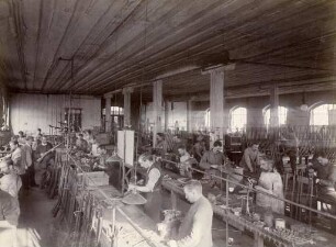 Deutsche Waffen- und Munitionsfabrik Berlin-Martinikenfelde. Gewehr-Zusammenstellung