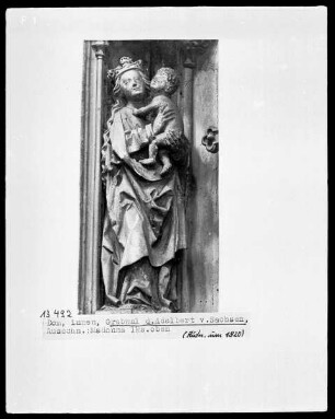 Denkmal des Administrators Adalbert von Sachsen: Madonna
