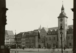Freiberg, Obermarkt gegen Norden, rechts das Rathaus