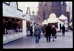 Weihnachtsmarkt 14.12.84.