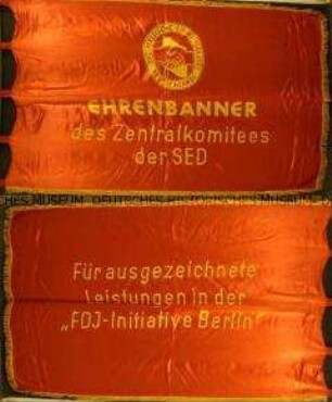Ehrenbanner des Zentralkomitees der SED