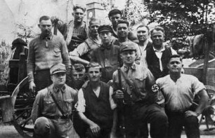SA-Angehörige und Zivilisten (Repro), vor 1945