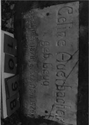 Grabstein 109 (Index: 99795578) Maße HxBxT: 149x58x21 cm: Grabstein 109B
