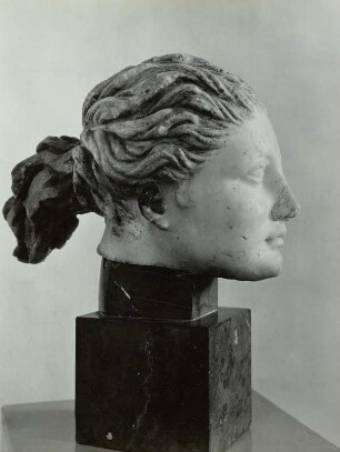 Kopf der Muse Polyhymnia