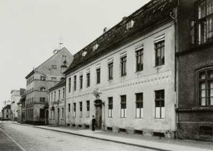 Kolberg (heute: Kolobrzeg / Polen), Die Handburg, Domstraße 4