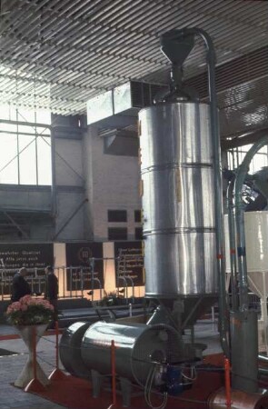 Fotografie: Lagertechnik, Trocknungstechnik, Getreide, Durchlauftrockner, Warmlufttrocknung