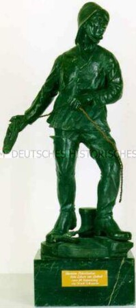 Skulptur eines Lotsen