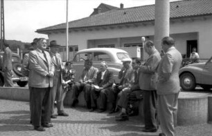 Lörrach: Gruppe am Zollamt