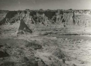 Insel Rab. Bodenerosion und Erdpyramiden im Nordosten der Insel