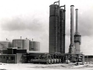 OMW - Oberrheinische Mineralölwerke. Erinnerungsalbum für OB Günther Klotz über die Errichtung und bauliche Entwicklung der Ölraffinerie - Raffineriegelände