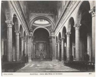 Chiesa dei Gerolamini, Neapel: Innenraum