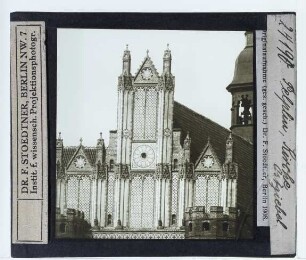Pelplin, Klosterkirche : Außenansicht von O, Chorgiebel