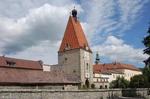 Freistadt - Altstadtansicht : Stadtmauer aus dem 14. Jh. und Torturm in Freistadt, Oberösterreich, aufgenommen 2006