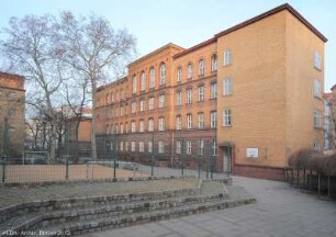 91. und 101. Gemeindeschule & 40. Gemeindeschule; Berlin, Friedrichshain-Kreuzberg