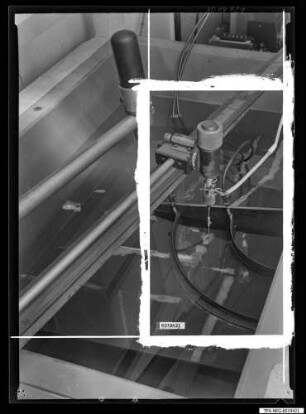 Unbezeichnete Apparatur, Teilansicht 3, Retusche, Foto 1960