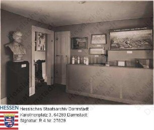 Darmstadt, Liebig-Museum (1944 zerstört) / Zimmer mit Ansicht der Chemischen Fabrik E. Merck in Darmstadt