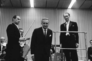 Donaueschingen: Donaueschinger Musiktage; Krzysztof Penderecki, Polen und Rosbaud auf Podium