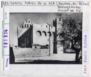 Les Saintes-Maries-de-la-Mer: Kirche, Ansicht von Nordwesten