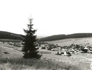 Carlsfeld. Mittlerer Ortsteil von Südosten