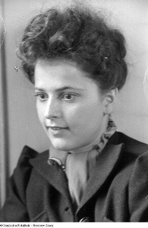 Porträtaufnahmen der Schauspielerin Agathe Poschmann
