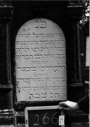Grabstein 266 [Nir S. 181 Nr. 16.22]: Grabstein 266A [Nir S. 181 Nr. 16.22]