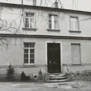 Ehemalige Schule, Pfarramt der evangelischen Auenkirche
