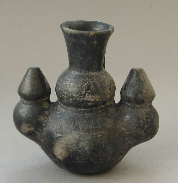 Clay vessel