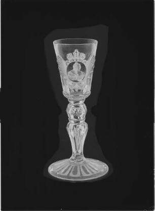 Deckelpokal (mit Porträtbüste der russischen Zarin Elisabeth I. Petrowna)