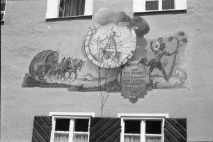 Schongau: Richterhaus, Wandbild mit Sonnenuhr