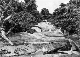 Landschaftsansicht (Forschungsreise durch Deutsch-Guinea 1909)