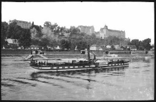 Pirna. Schloss Sonnenstein - Elbe mit Dampfer Bastei