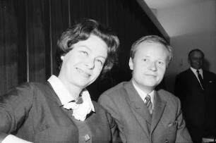 Kirchzarten: Kurhaus; Badisches Kammerschauspiel; Ilse Werner, Georg A. Weth