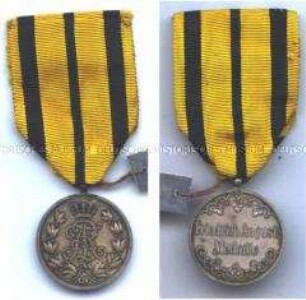 Silberne Friedrich-August-Medaille am Friedensband