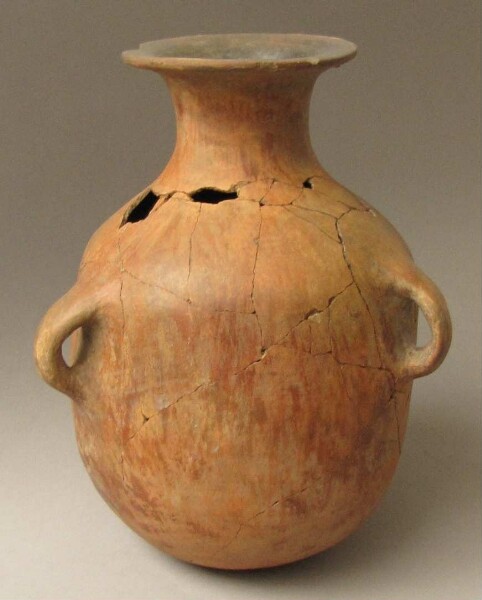 Clay vessel