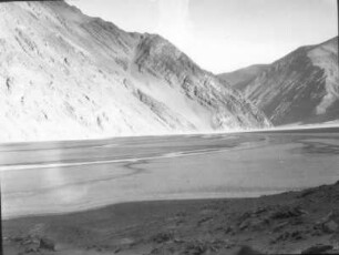 China. Sinkiang (Xinjiang). Kunlun. Karakasch-darja-Schlucht