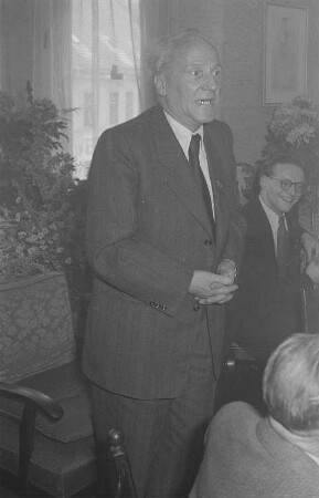 60. Geburtstag von Walter Maschke, Generalsekretär der Volksbühne Berlin : Walter Maschke während einer Rede