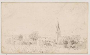 Dorf im Tal mit spitzem Kirchturm