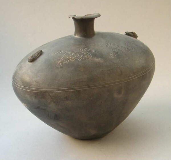 Clay vessel