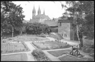 Eger (Böhmen). Blick von der Kaiserburg zur Basilika St. Nikolaus