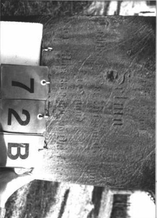 Grabstein 72 (Index: 99786706) Zustand: Inschrift z. T. verwittert Maße HxBxT: 82x46x17 cm: Grabstein 72B