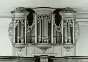 Einmanualige Orgel op. 26, Lebusa : Silbermann, Gottfried: Einmanualige Orgel I/14 op. 26 (wohl 1727; G. Silbermann, Fassung wohl J. C. Buzäus). Lebusa, Dorfkirche