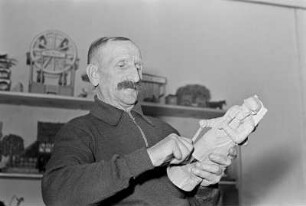 Porträt eines Schnitzers aus Hohndorf
