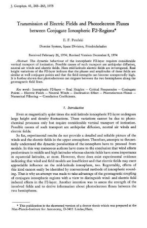 Transmission of electric fields and photoelectron fluxes between conjugate ionospheric F2-regions