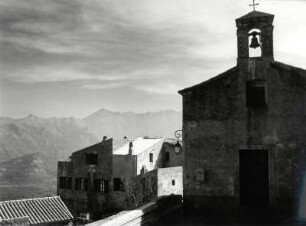 Blick auf St. Antonino in der Balagne