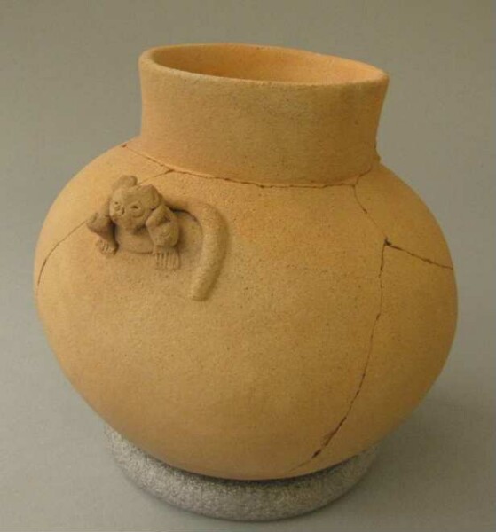 Clay vessel